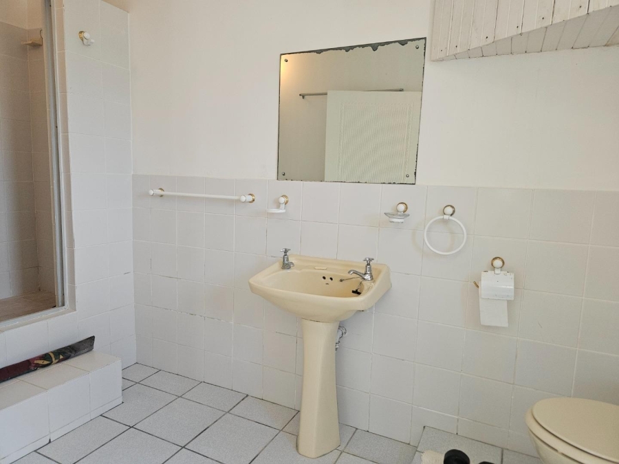 4 Bedroom Property for Sale in Pearly Beach Western Cape